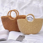 Bolsa Feminina Redonda de Palha – Meia Lua Artesanal