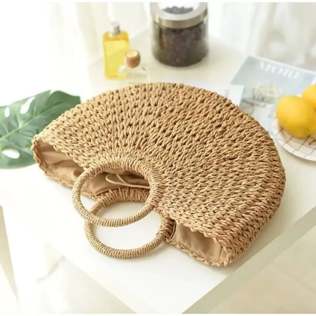 Bolsa Feminina Redonda de Palha – Meia Lua Artesanal