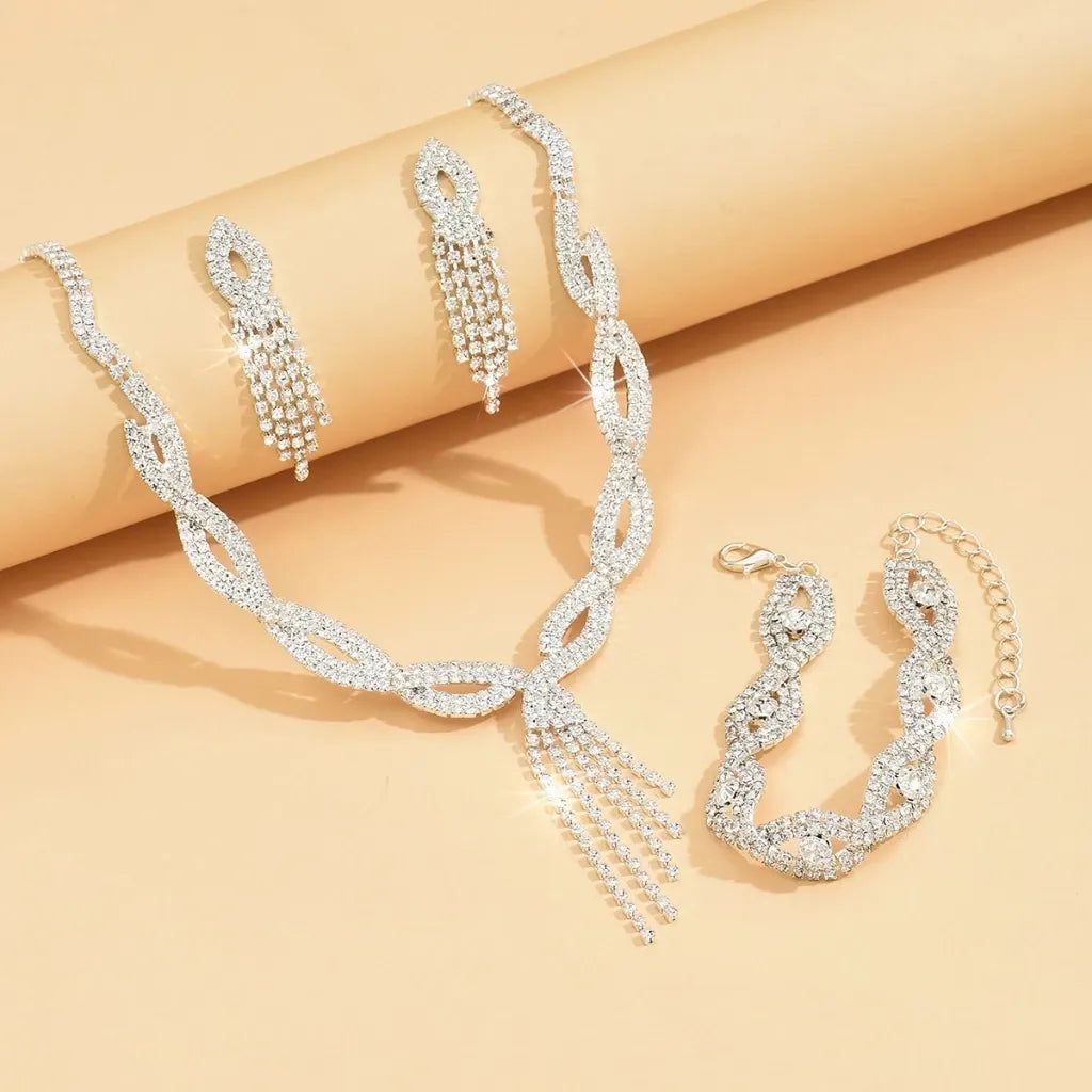 Conjunto de Joias Femininas Luxo ELIORA – Colar, Pulseira e Brincos Strass